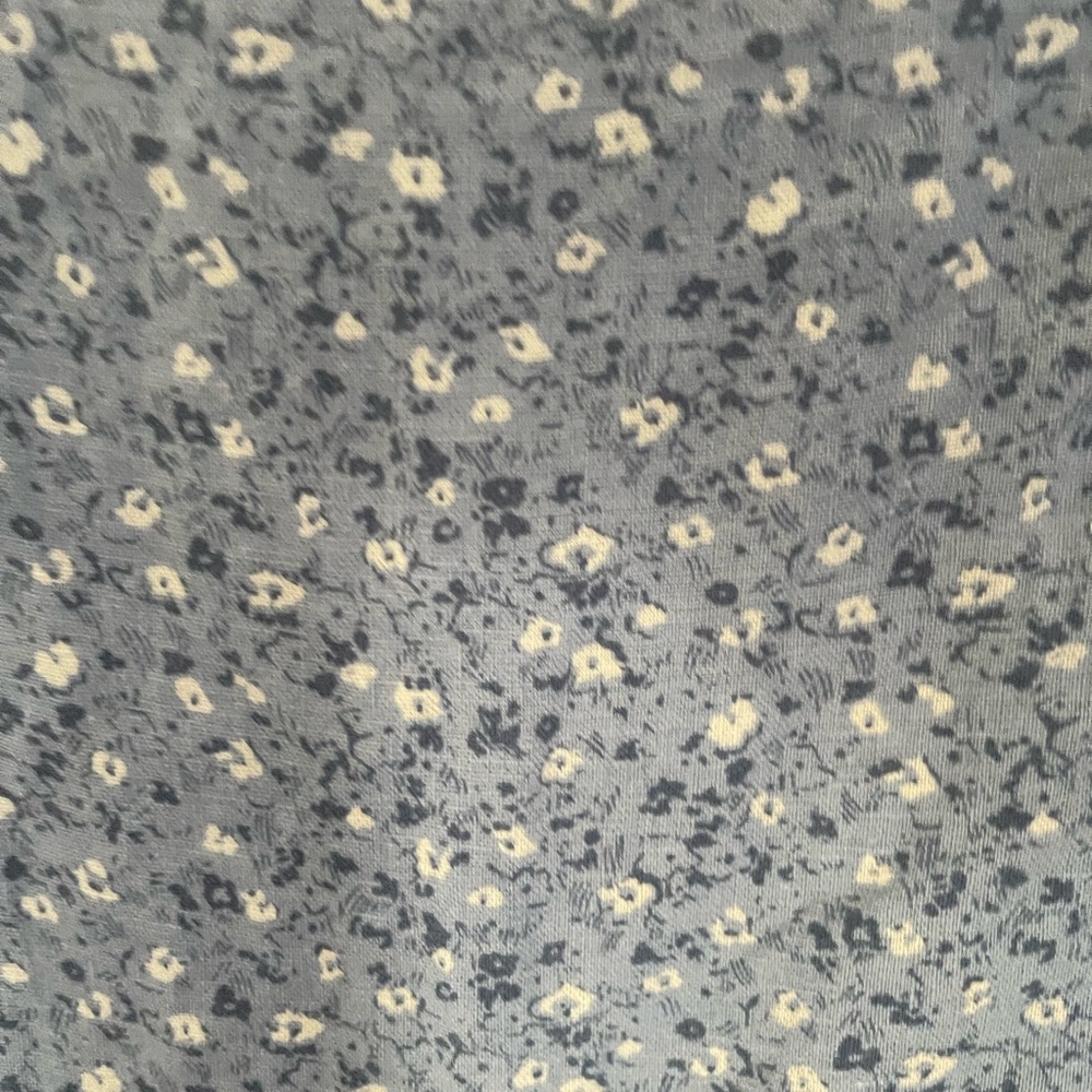 Abercrombie skirt S-M .